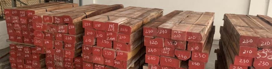 Giá bán gỗ Teak nhập khẩu làm nội thất trên tàu bao nhiêu?
