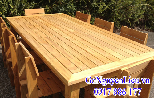 bàn ghế gỗ thông vàng nguyên liệu bàn ghế gỗ thông vàng nguyên liệu